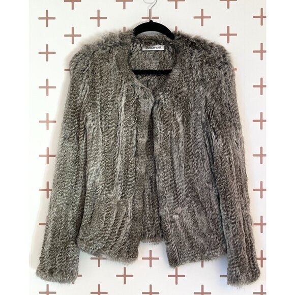 Elizabeth and James Fur Coat - knitted rabbit fur - Picture 2 of 4